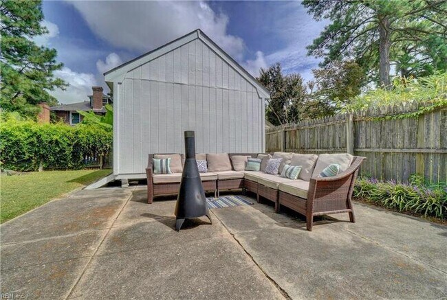 Foto del edificio - 1432 W Princess Anne Rd