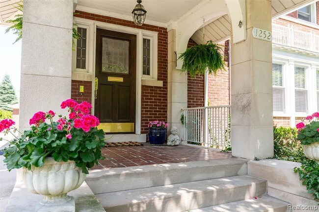Foto del edificio - 1252 Kensington Ave