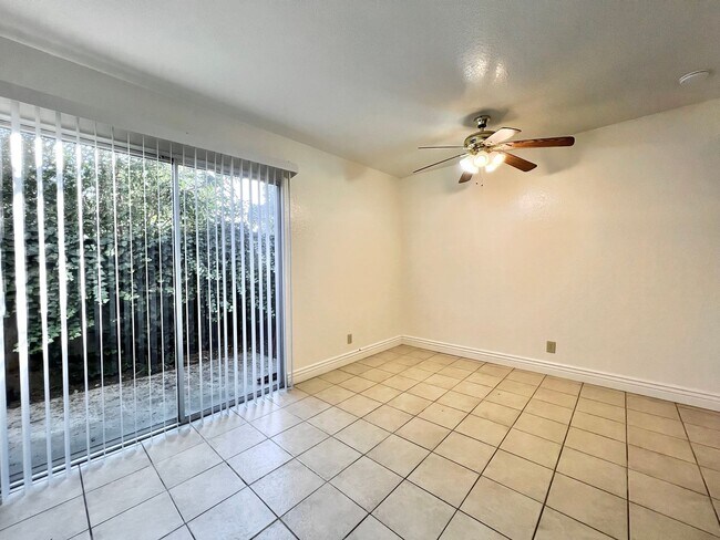 Foto del edificio - Apartment for Rent