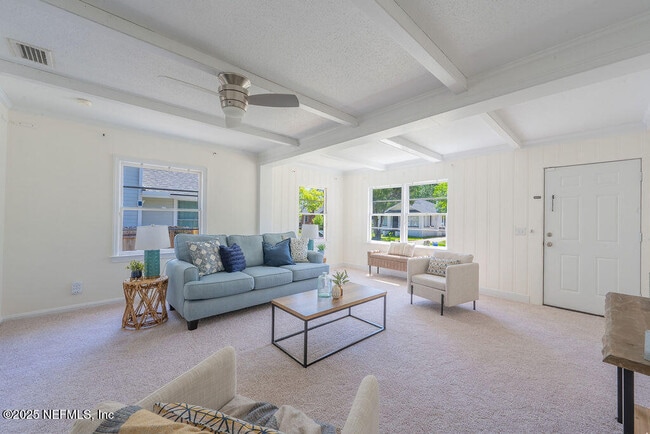 Foto del edificio - 2755 Green St