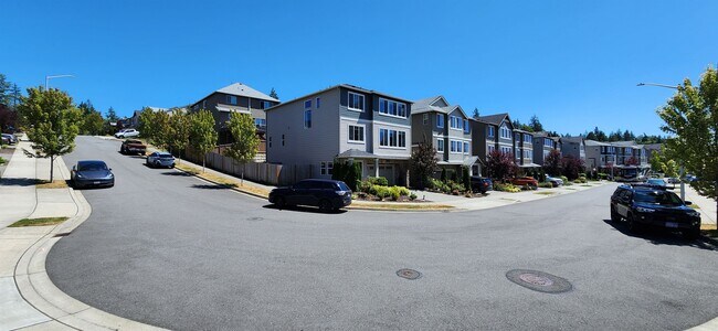 Foto del edificio - 3413 103rd Dr NE