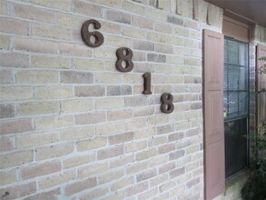 Building Photo - 6818 Glenstein Dr