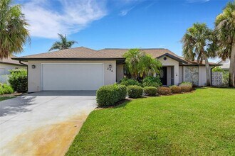 Building Photo - 294 Rotonda Cir