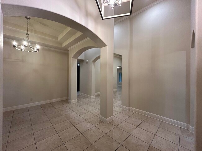 Building Photo - 3335 Hagen Lp