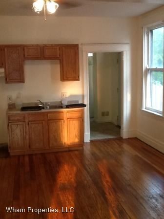 Building Photo - 3 br, 2 bath House - 4784 Hamilton Ave.