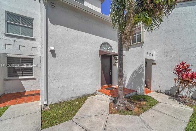 Building Photo - 4654 NW 97th Pl