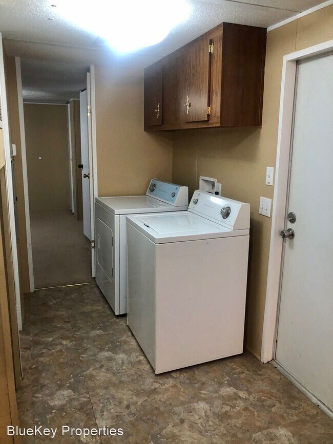 Foto del edificio - 2 br, 2 bath House - 41 Enzor Rd #3