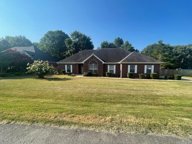 Building Photo - 23 S Sunland Dr