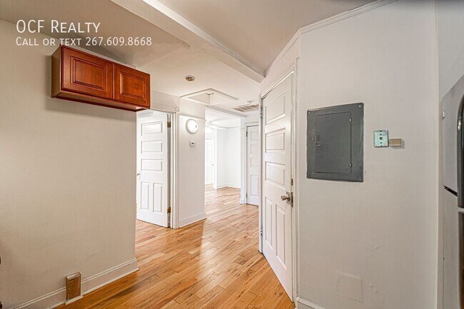 Foto del edificio - 3512 Lancaster Ave
