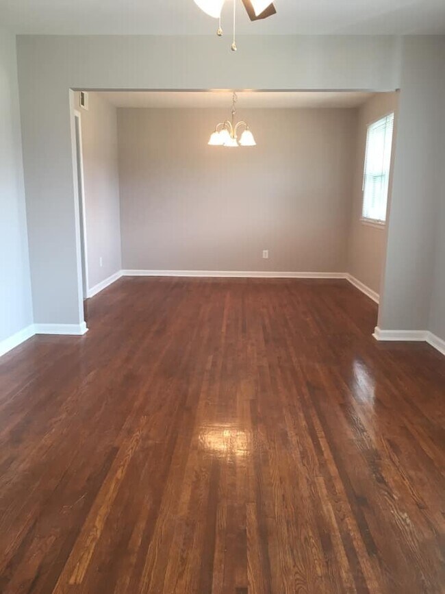 Foto del edificio - 11 Donelson Drive home for rent