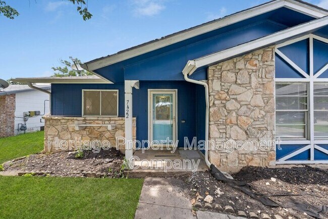 Foto del edificio - 7422 Stonehouse Dr