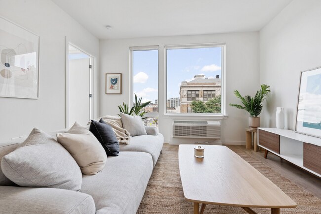 Foto del edificio - 244 St Pauls Ave