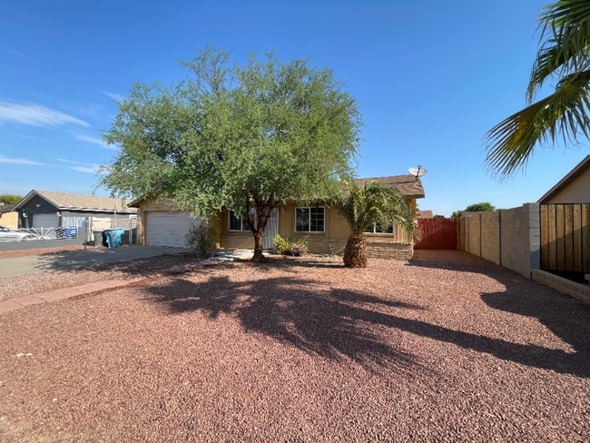 Building Photo - 10818 W Heatherbrae Dr