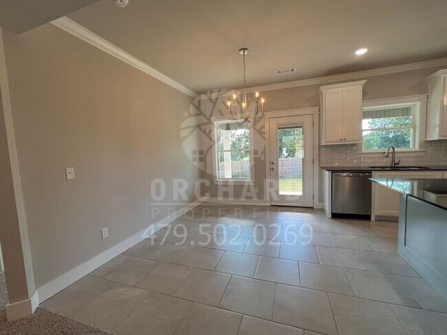 Building Photo - Tontitown- Single Family Home- Open Concep...