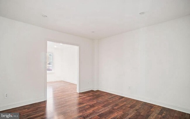 Building Photo - 5105 Overlook Park