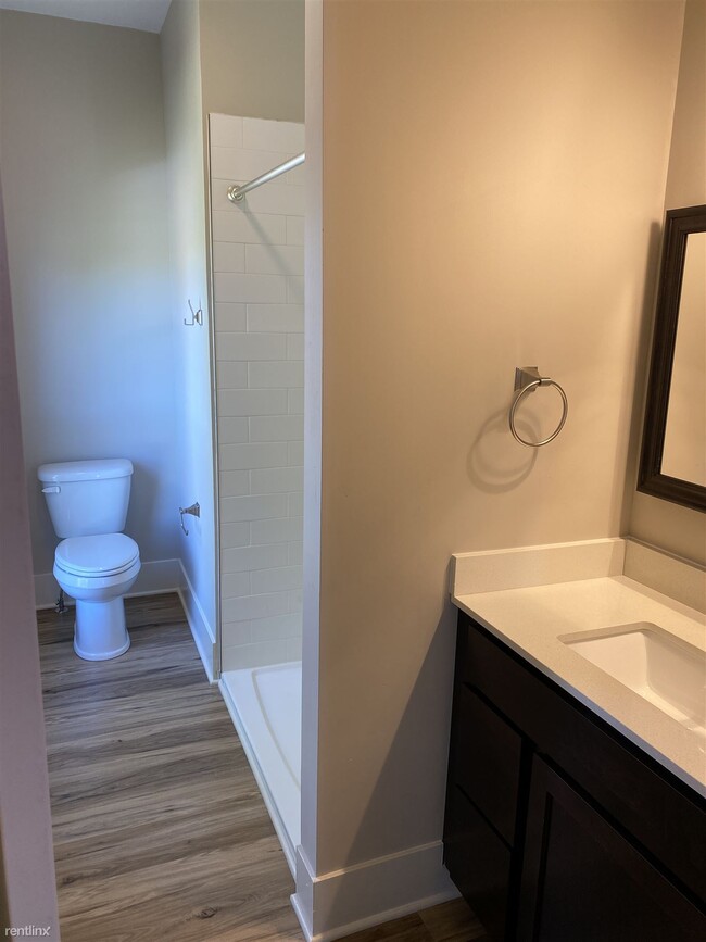 Foto del edificio - 3 br, 2.5 bath House - 208 West Center Street