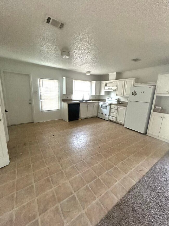 Foto del edificio - 11810 Greenglen Dr