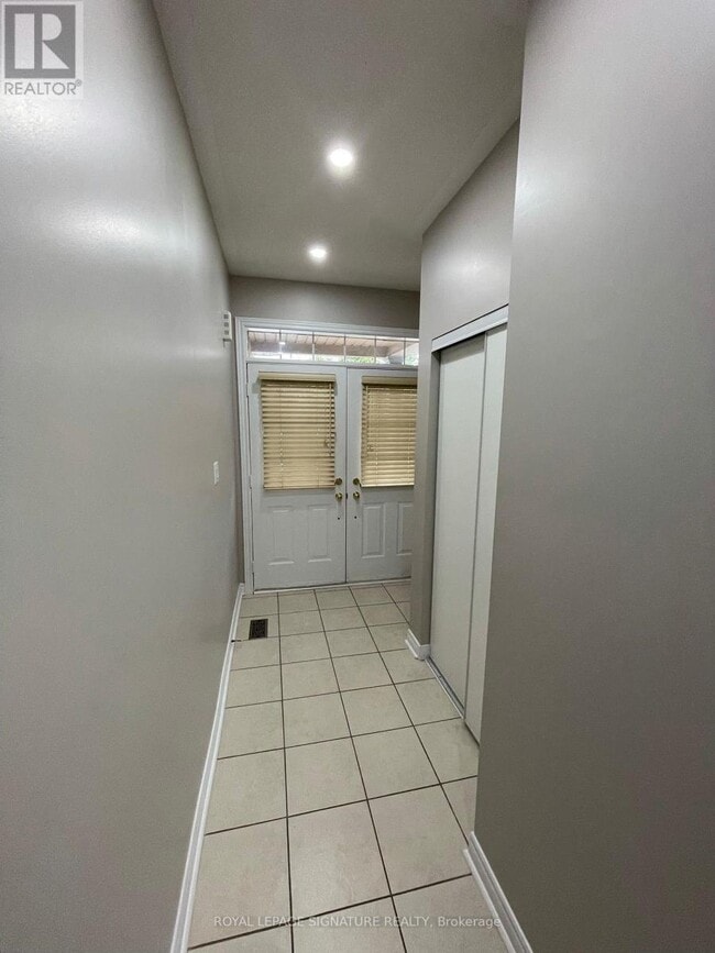 Building Photo - 134 Breton Ave