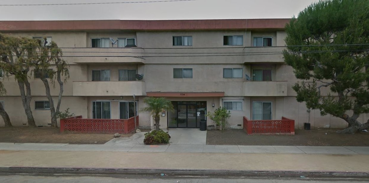 3754 S Sepulveda Blvd, Los Angeles, CA 90034 Apartments in Los
