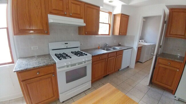 Foto del edificio - 524 N Central Ave