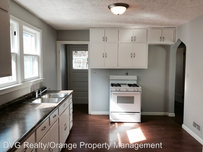 Foto del edificio - 2 br, 1 bath House - 2708 S. 13th St.
