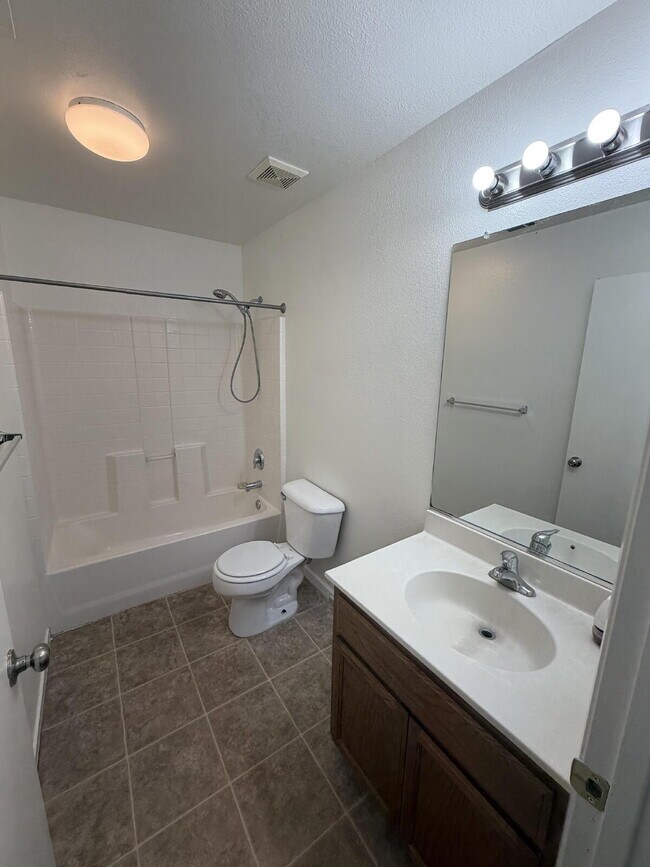 Building Photo - 4370 Mathias Way