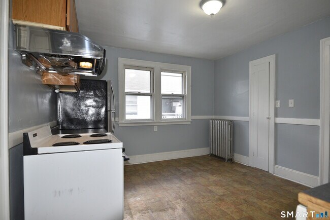 Foto del edificio - 214 N Quaker Ln