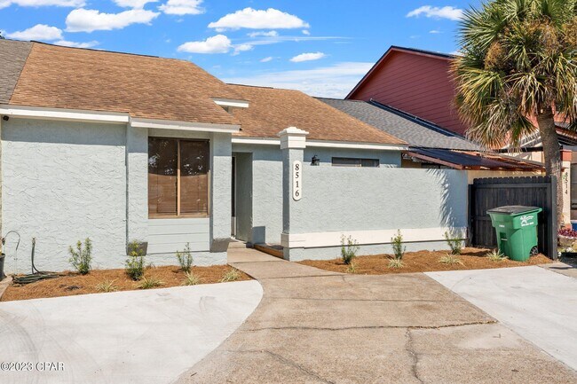 Building Photo - 8516 N Lagoon Dr