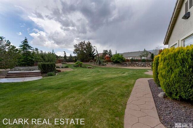 Building Photo - 4 br, 3 bath House - 6114 Mesa Rd
