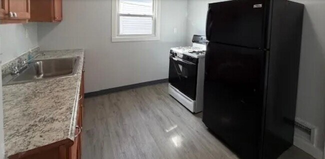 Foto del edificio - 3294 E 146th St