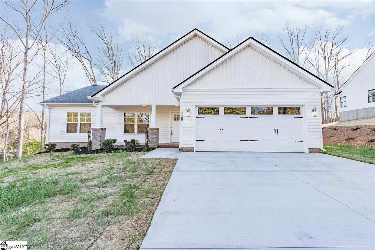 Foto principal - 739 Cool Creek Dr
