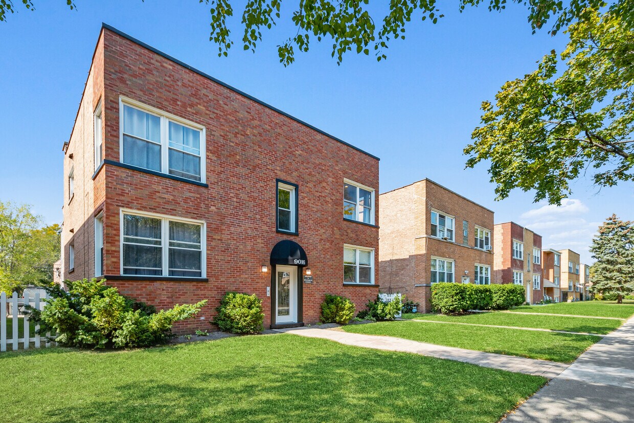 9016 La Crosse Ave Unit 2N, Skokie, IL 60077 Condo for Rent in Skokie
