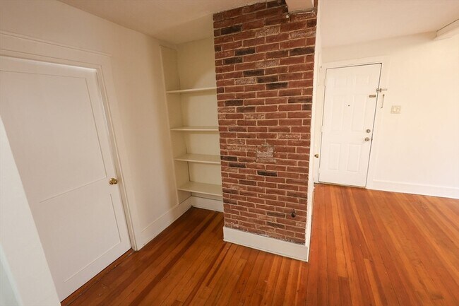 Foto del edificio - 498 Whipple St