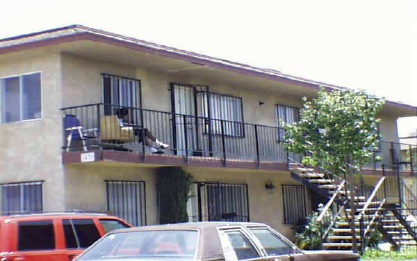 Foto del edificio - 3439 E Cheyenne Ave