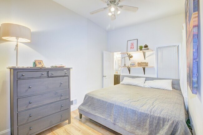 Foto del edificio - 1527 T St NW