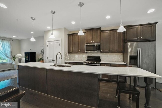 Building Photo - 3243 Stone Barn Dr