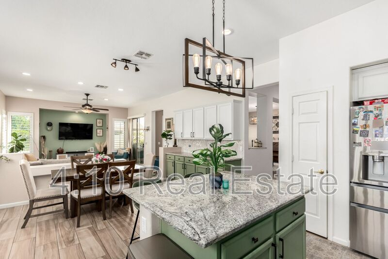 Foto principal - 3538 E Lowell Ave