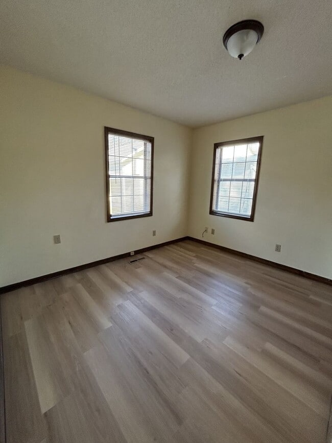 Foto del edificio - Cute and Cozy 2BR/1BA House - A MUST SEE!