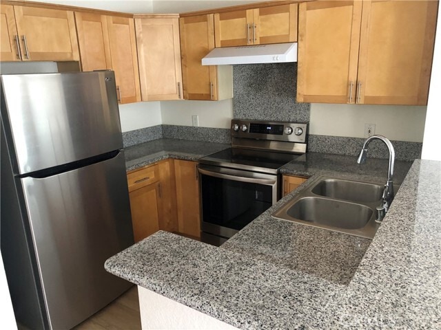 Foto del edificio - 12584 Atwood Ct