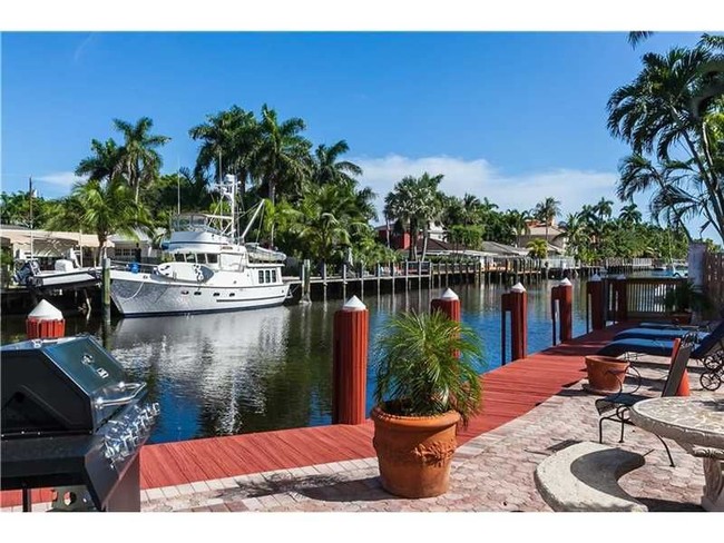 Building Photo - 1770 E Las Olas Blvd