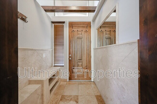 Photo - 7704 E Journey Ln House