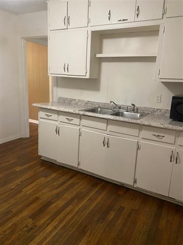 Foto del edificio - 802 Agnes Cir