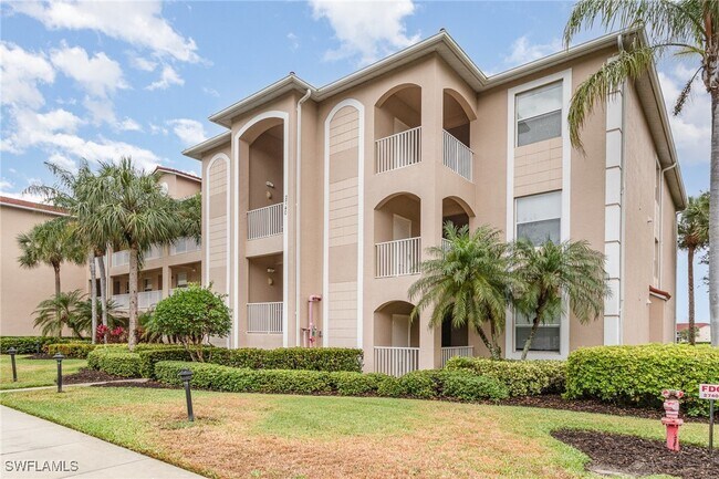 Foto del edificio - 2740 Cypress Trace Cir