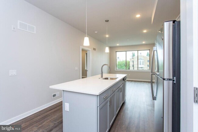 Foto del edificio - 1227 N 7th St