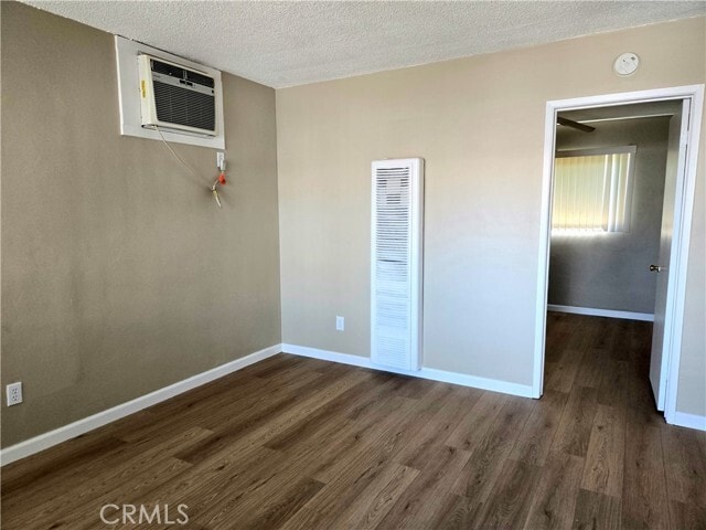 Foto del edificio - 961 W Kimball Ave