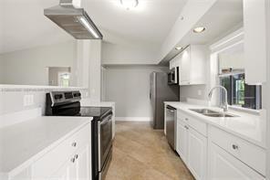 Foto del edificio - 827 NW 87th Ave