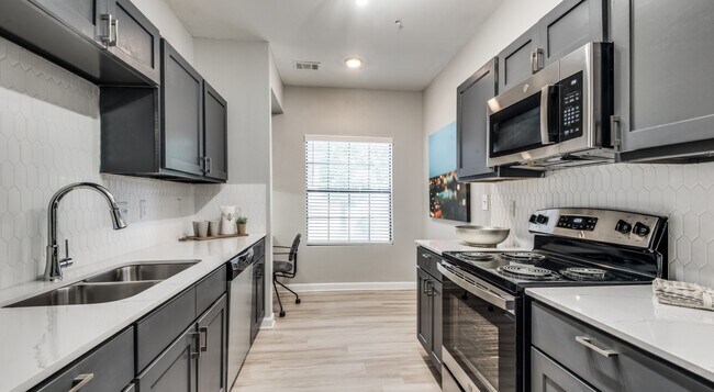 Spacious kitchens with thoughtful details - The Vincent