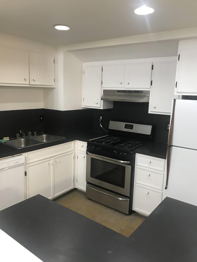 3719 W Markham St, Little Rock, AR 72205 House Rental in Little Rock