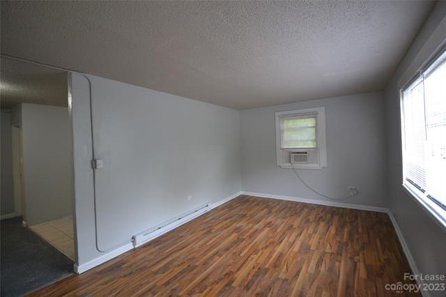 Building Photo - 129 Brumley Ave NE
