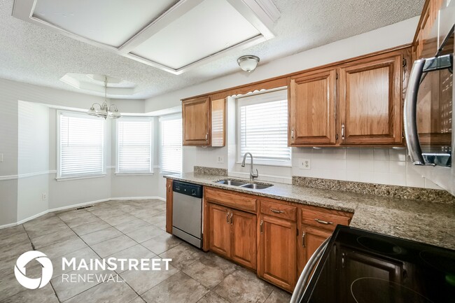 Building Photo - 602 SW Montana Ridge Dr